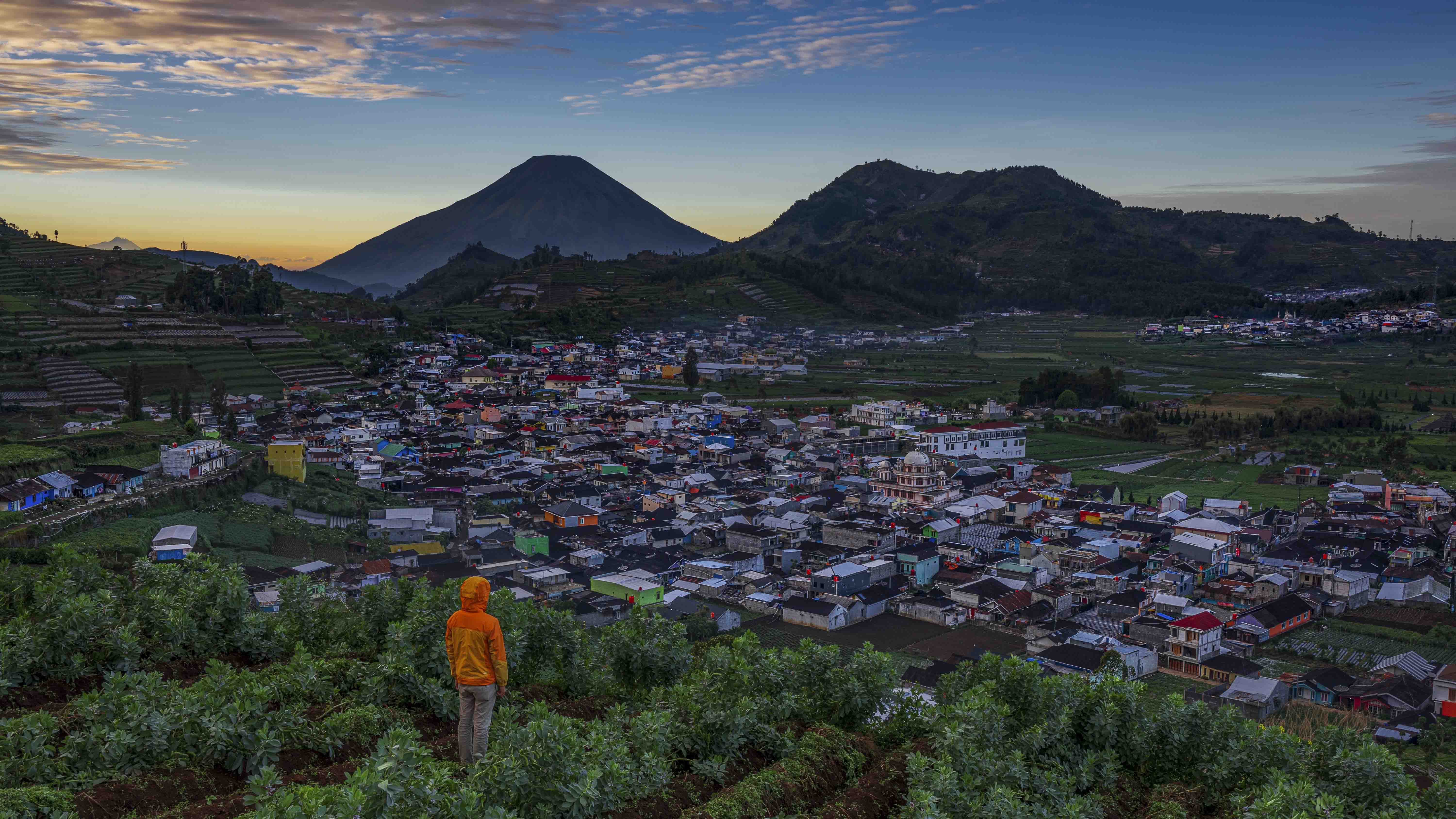 Pariwisata Provinsi Jawa Tengah | Destinasi Wisata | BUKIT SCOOTER